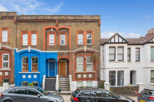 Arrange a viewing for Glengall Road, London