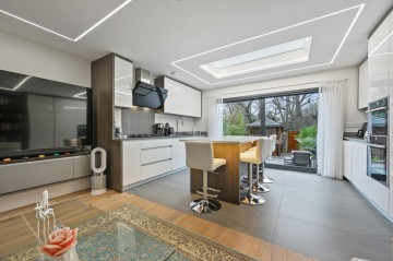 image of 53, Dobson Close